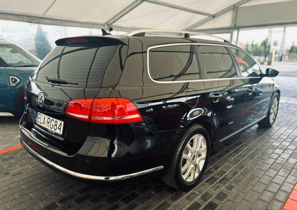 Volkswagen Passat cena 29900 przebieg: 230000, rok produkcji 2012 z Bieruń małe 704